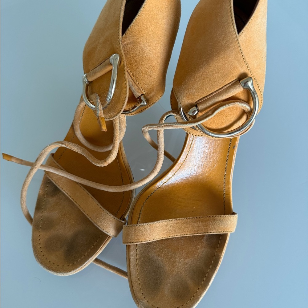 Gucci Mustard Suede Women’s Slingback Heels Sandals - Picture 2 of 5